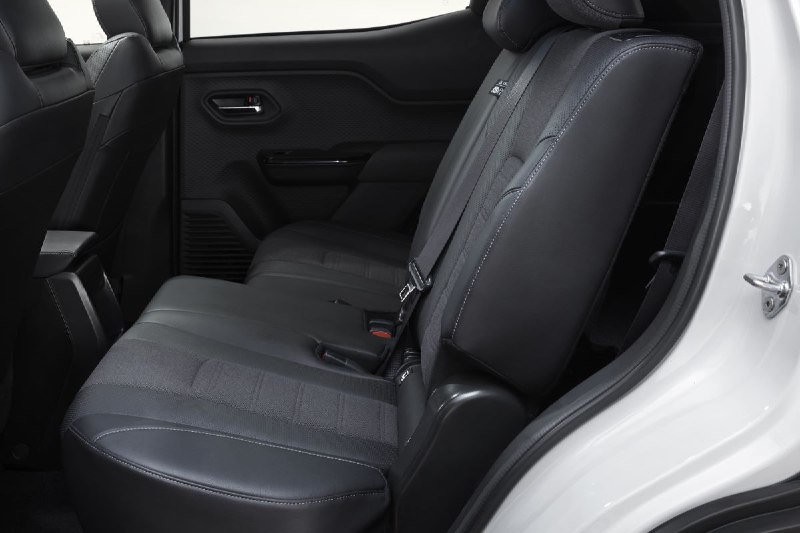 Представление компактного кроссовера Urban Cruiser от Toyota