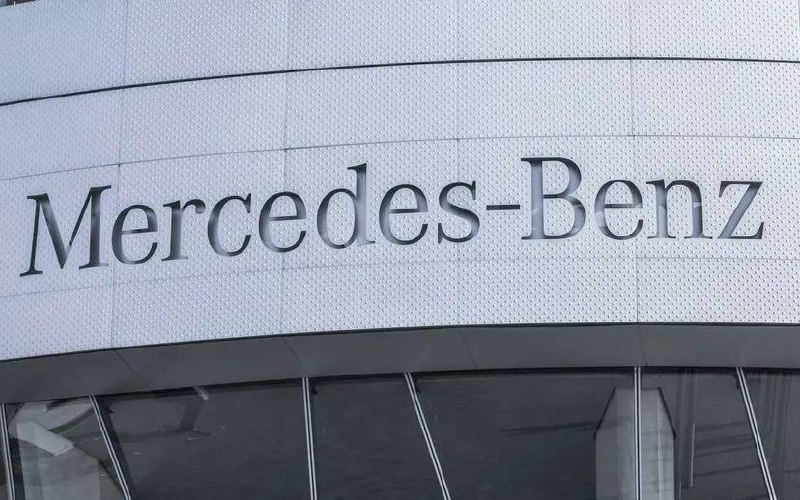 Новые технологии торможения от Mercedes-Benz