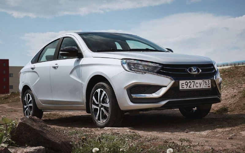 Обновление Lada Vesta: новая коробка передач и климат-контроль