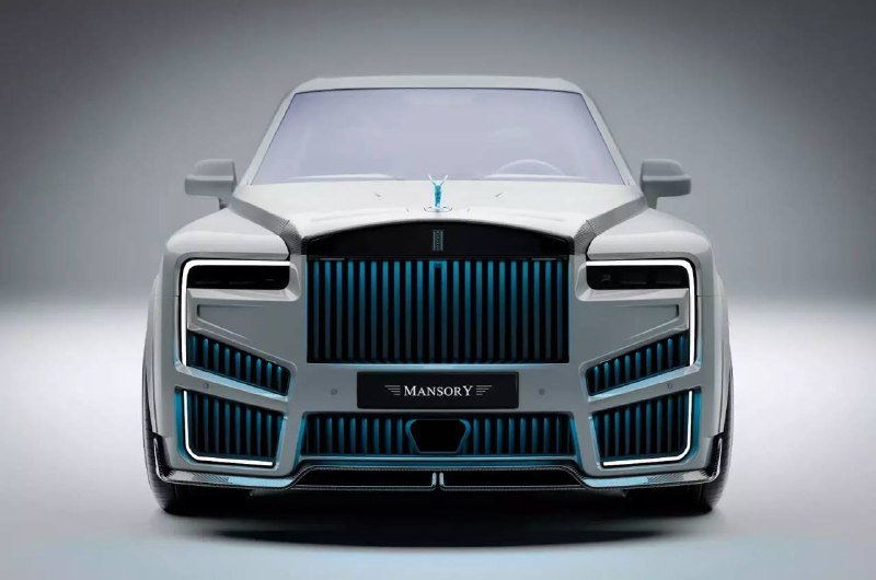 Эффектный тюнинг Rolls-Royce Cullinan от Mansory