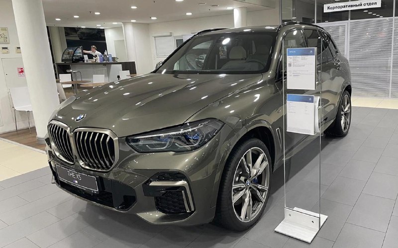 BMW прекращает продажи автомобилей в Россию после нарушений