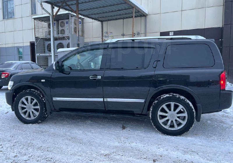 Продажа Infiniti QX56 2007 года: мощный внедорожник с хорошим оснащением