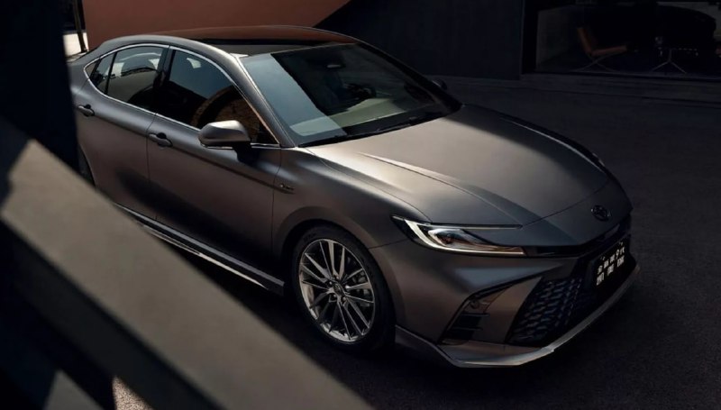 Новая лимитированная версия Toyota Camry