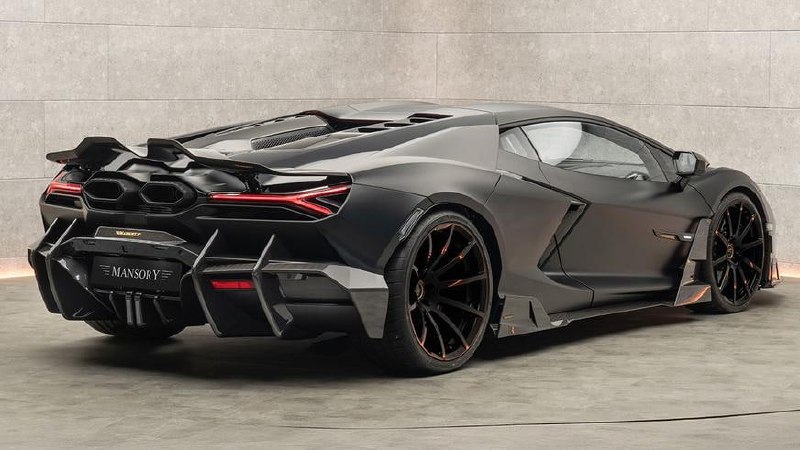 Доработка Lamborghini Revuelto ателье Mansory