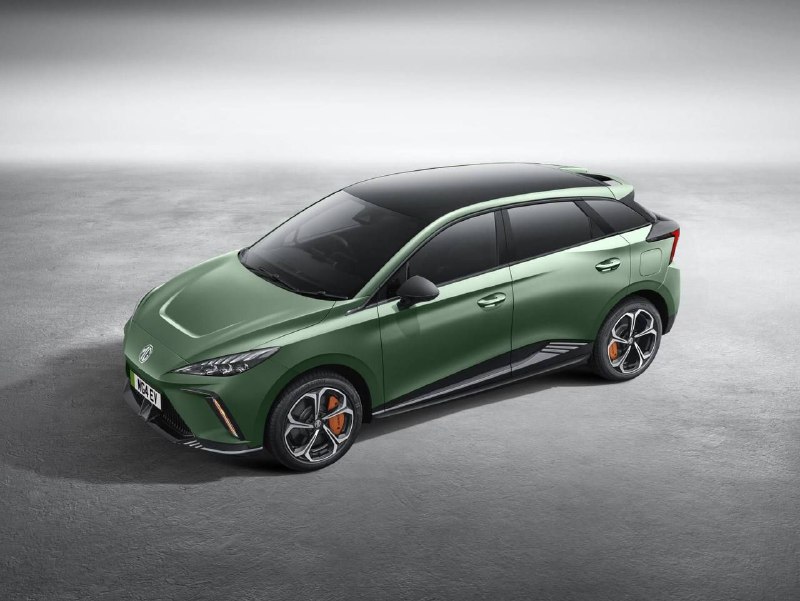 Запуск продаж MG4 EV: новый электрический хэтчбек в России
