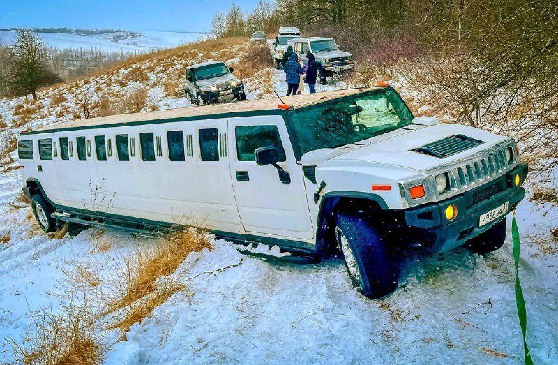 Интервью с менеджером Антоном: лучшие внедорожники и первый автомобиль