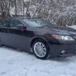 Выбор между Lexus ES250 и Toyota Camry: что выбрать?