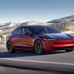 Tesla отзывает автомобили из-за неисправности камеры заднего вида