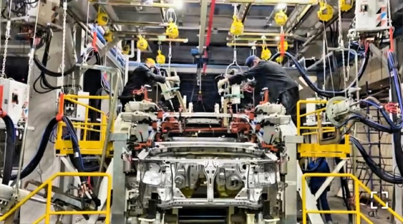 Глубокая локализация пикапов JAC компанией Sollers