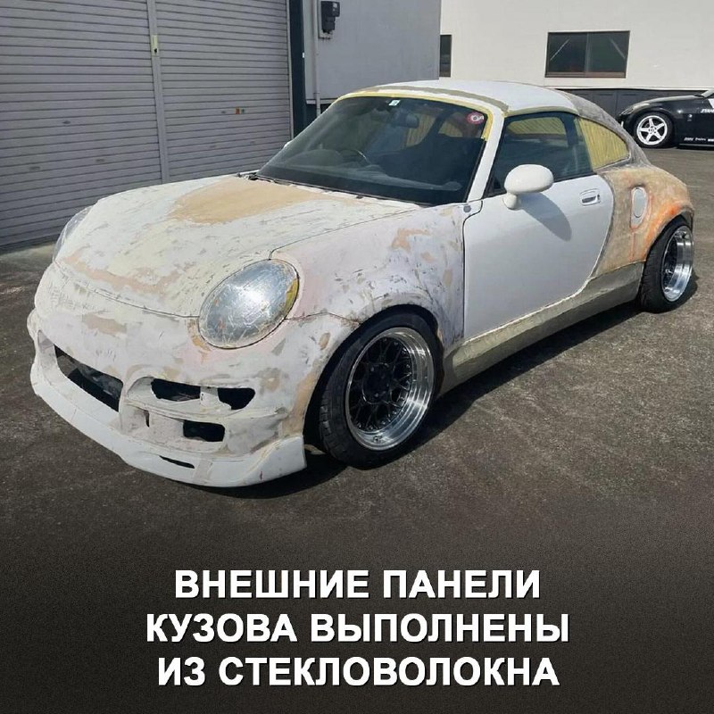 Японские тюнеры создали уникальный автомобиль в стиле Porsche 911