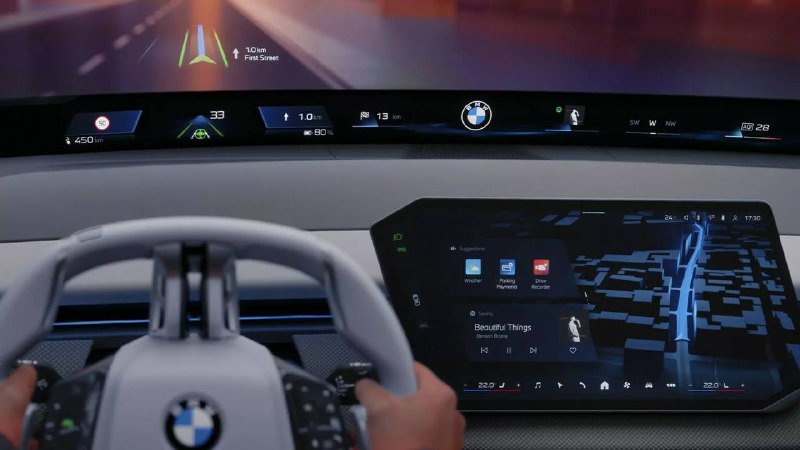 Новая система iDrive от BMW: проекционный дисплей на лобовом стекле