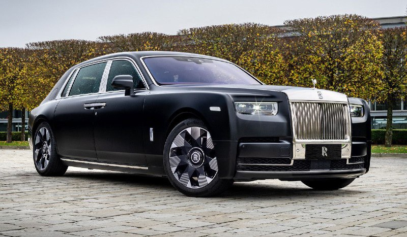 Уникальный Rolls-Royce Phantom Dragon для клиента из Китая