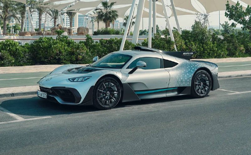 Уникальный гиперкар Mercedes-AMG ONE представлен в Москве