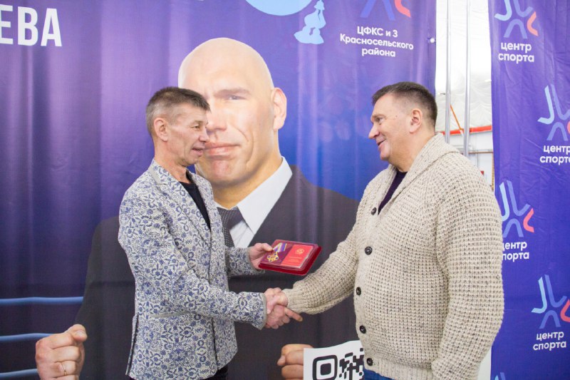 Юбилей Игоря Ружникова: спортивные достижения и вклад в бокс