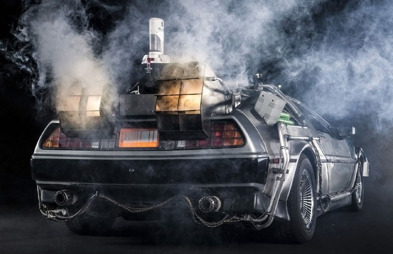 История спорткара DeLorean: от успеха до трагедии