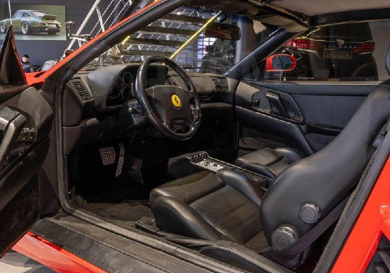 Эпохальный Ferrari F355 1998 года на продаже в Москве