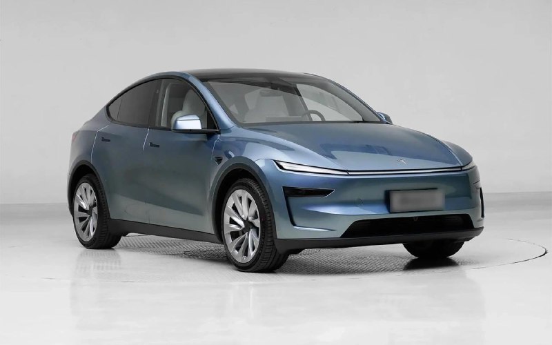 Новые Tesla Model Y теперь доступны в России