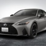 Новая версия Lexus IS для японского рынка