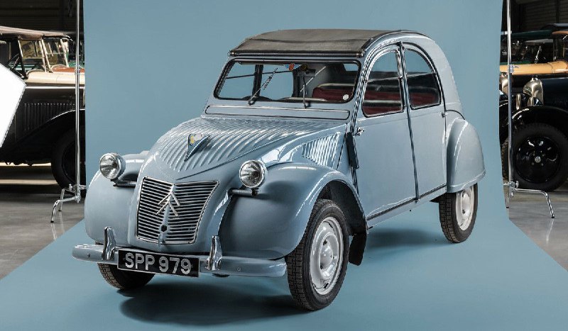 Citroen планирует выпустить электромобиль в духе 2CV