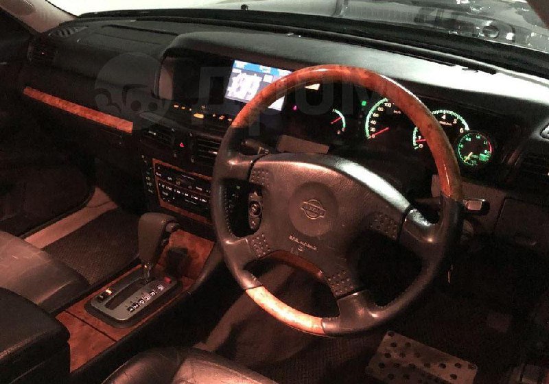 Уникальный японский автомобиль: Mitsuoka Galue-II в Москве