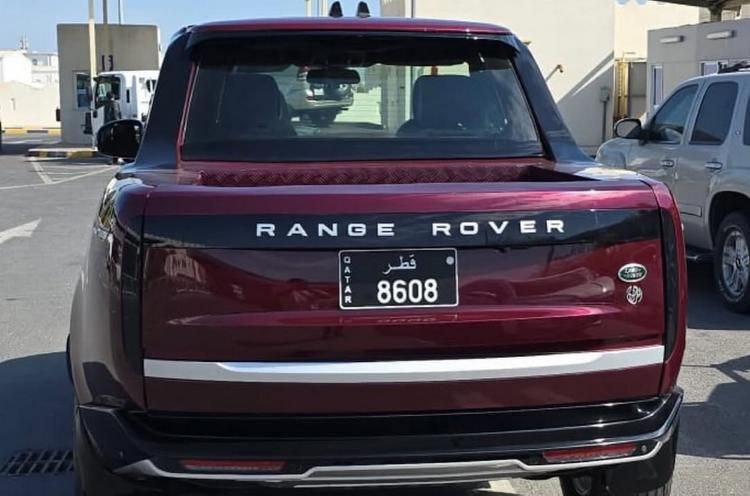 Необычная переделка Range Rover в Катаре