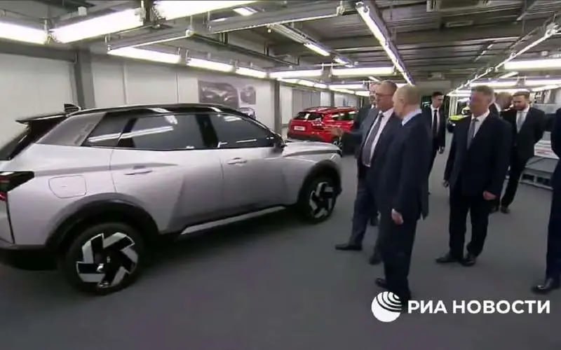 Новый кроссовер Lada B+ Cross: запуск на базе Весты