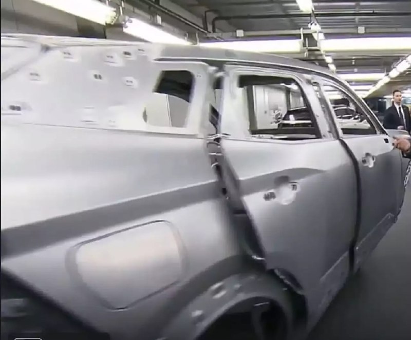 Новый кроссовер Lada B+ Cross: запуск на базе Весты