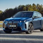 Обновленный кроссовер BMW iX: новая сила и возможности