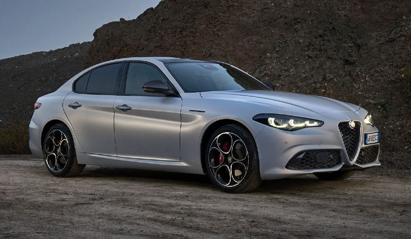Новые горизонты Alfa Romeo: Giulia превращается в кроссовер