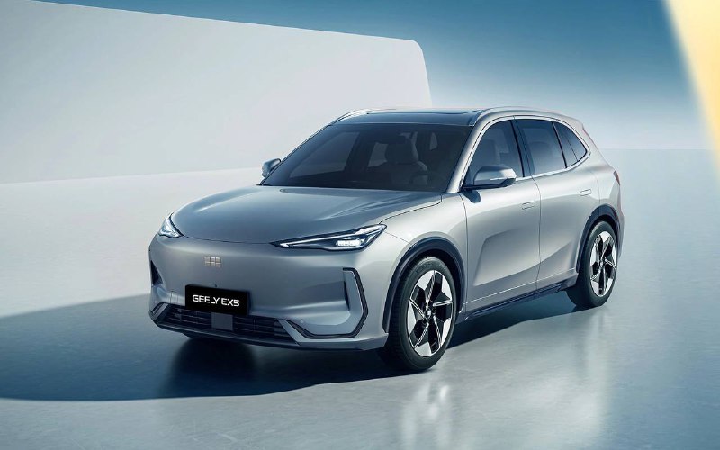 Geely анонсирует новый электрический кроссовер для России