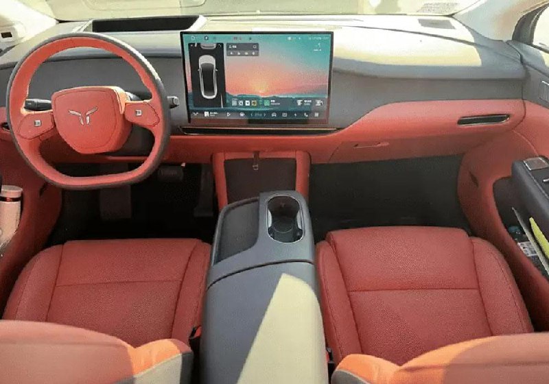 Новый электромобиль Hongqi Tiangong 05: премиум на российском рынке