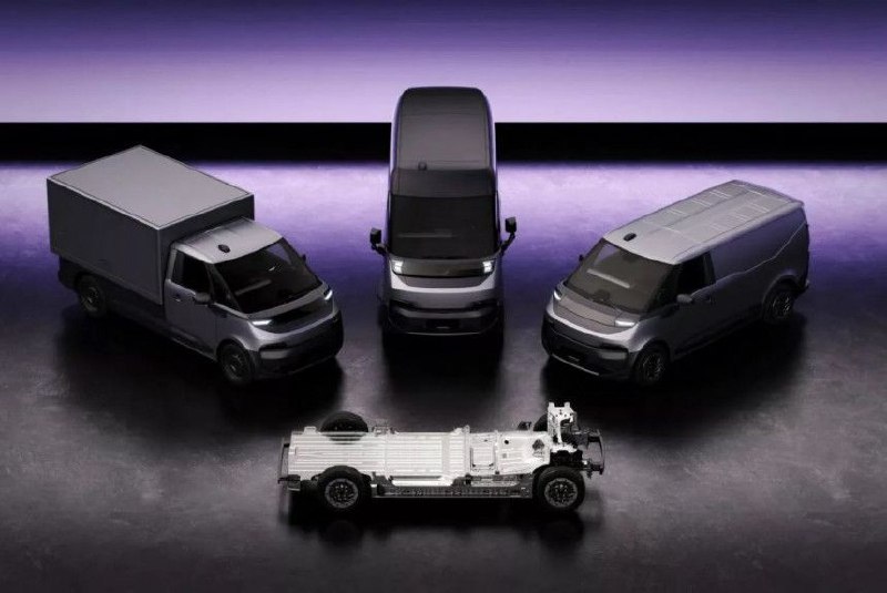 Renault и Volvo представили электрические фургоны Flexis