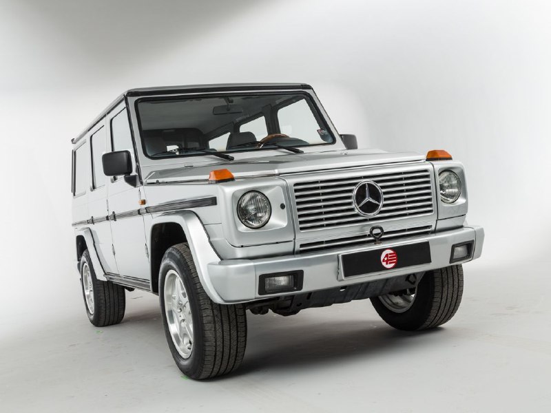 История внедорожника Mercedes-Benz G-Class: от армейского транспорта до автомобиля класса люкс