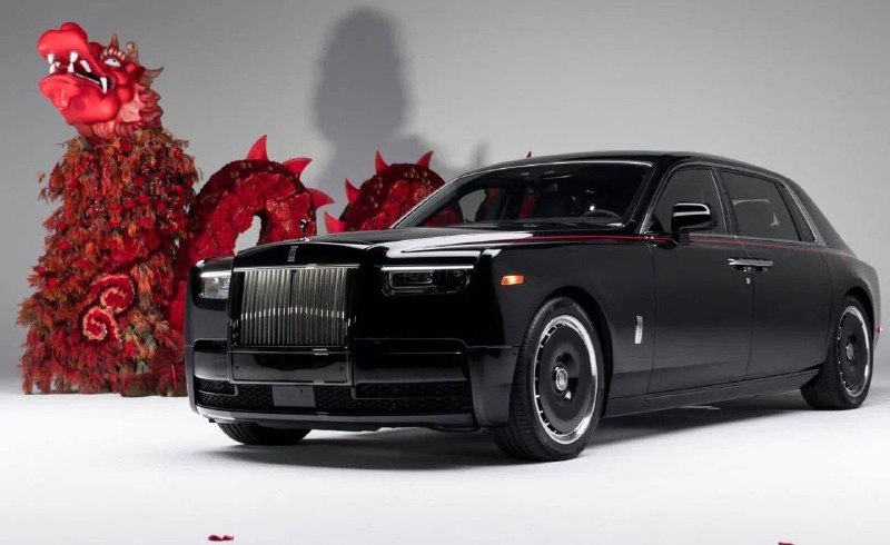 Уникальный Rolls-Royce Phantom с драконьим дизайном