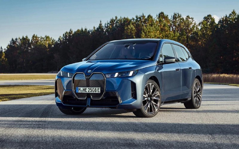 Обновленный кроссовер BMW iX: характеристики и перспективы на рынке