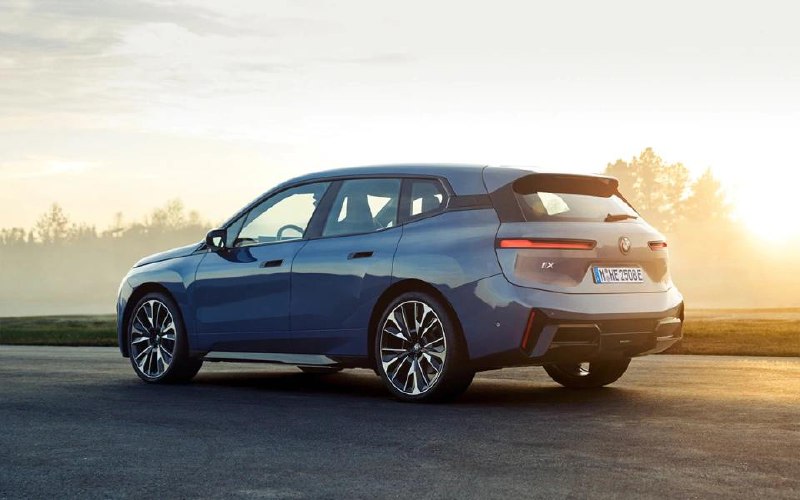 Обновленный кроссовер BMW iX: характеристики и перспективы на рынке