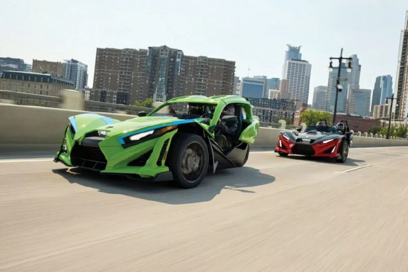 Обновление трицикла Polaris Slingshot к десятилетию