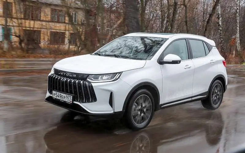 Jetour X50: превосходство над предшественником