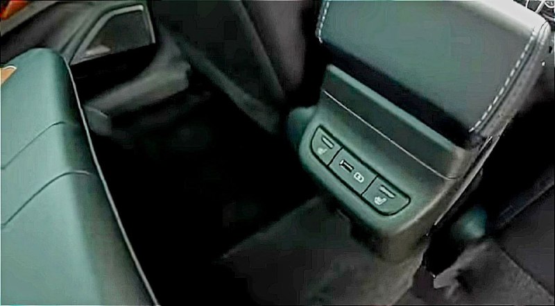 LADA Vesta теперь с подогревом заднего дивана