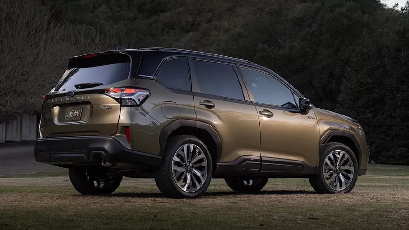 Subaru запускает гибридный Forester