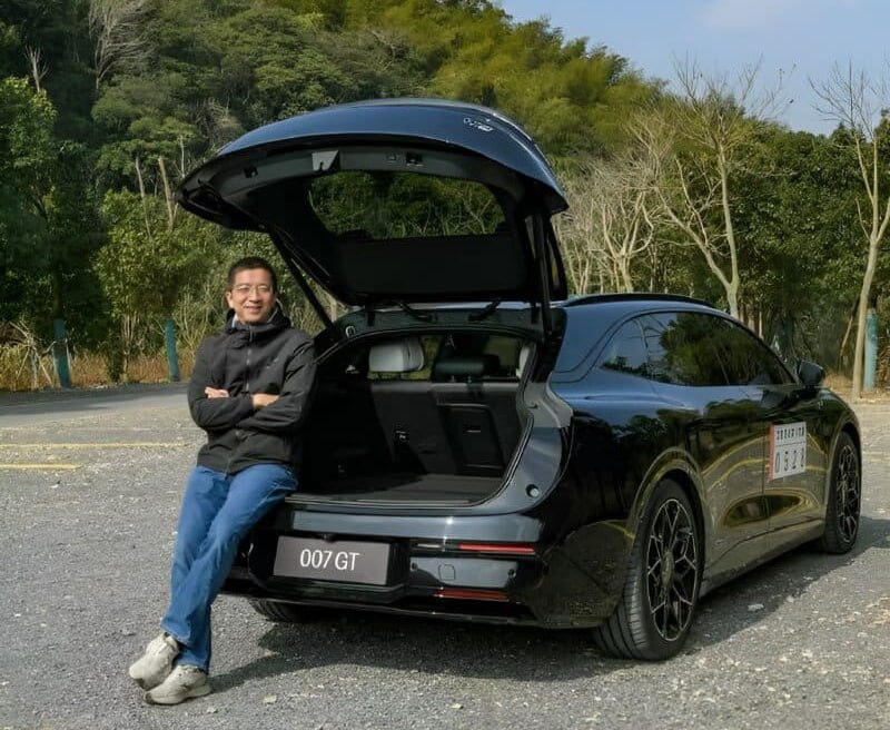 Новый универсал Zeekr 007 GT на тесте с Audi и Porsche