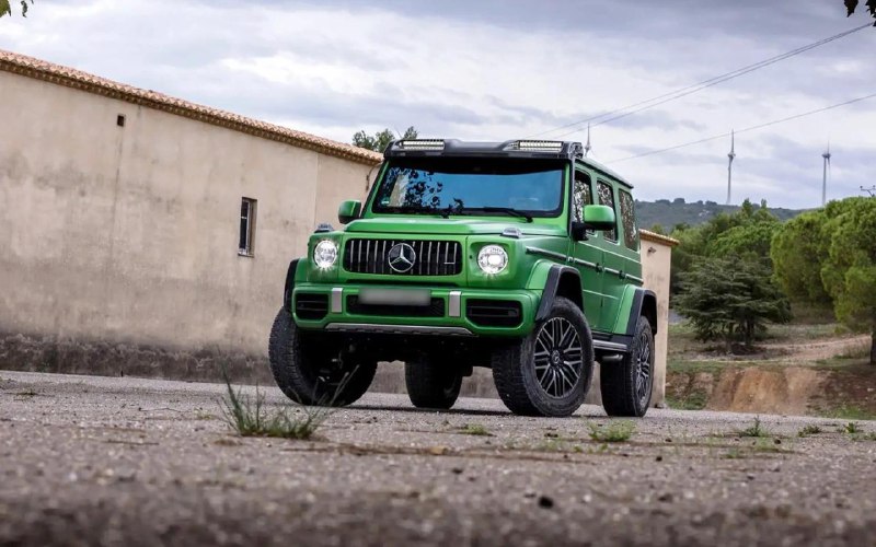 В России представлен новый внедорожник Mercedes-Benz AMG G 63 4x4 Squared