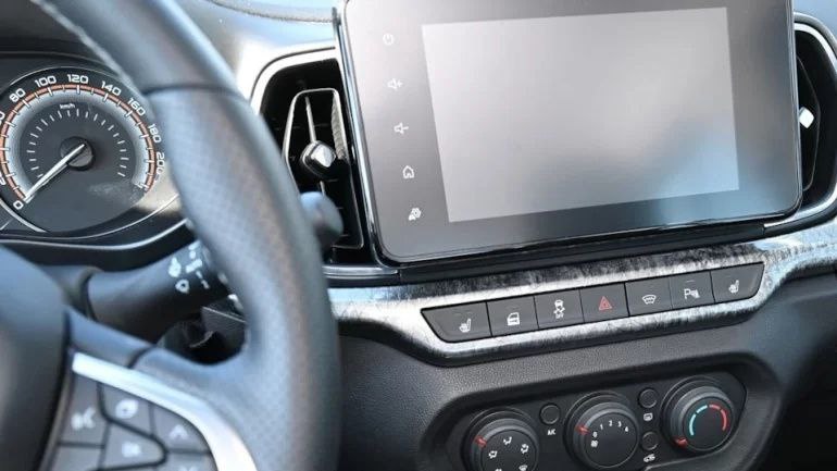 Автоматизация проверки электроники на производстве LADA Iskra