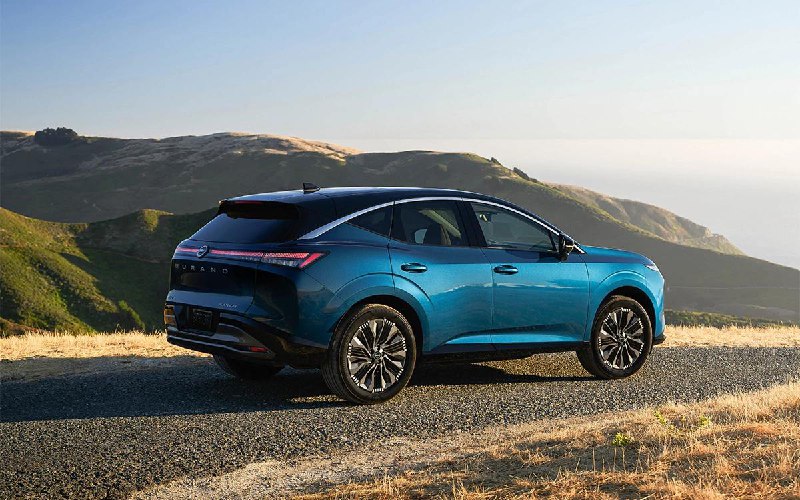 Запуск новых продаж Nissan Murano в России