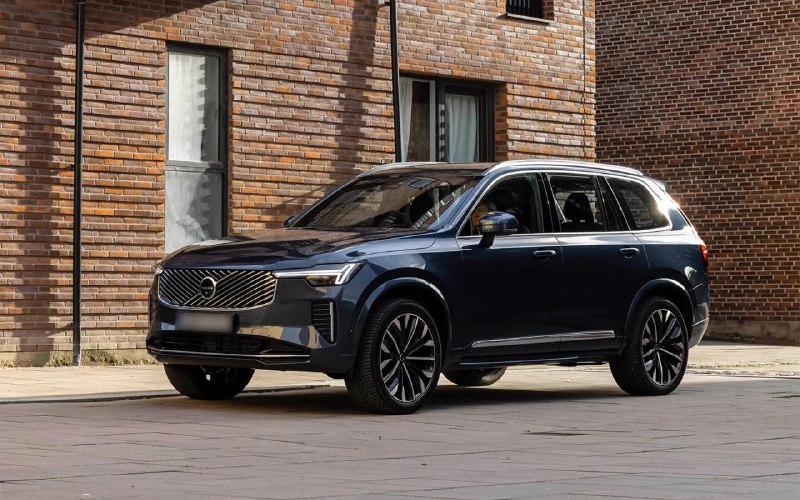 Обновлённый Volvo XC90 дебютировал в России с гарантией