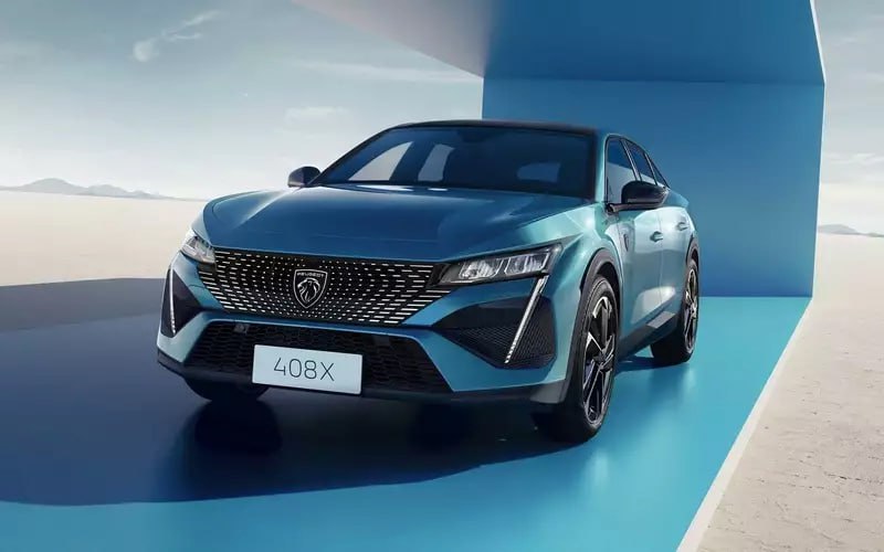 Новый Peugeot 408X теперь в России