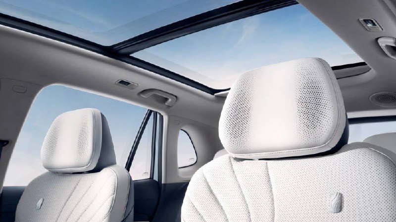 Выход электрического кроссовера Geely EX5 в Россию