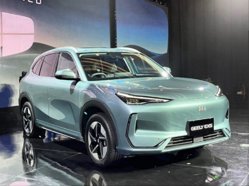 Особенности нового кроссовера Geely EX5 для России