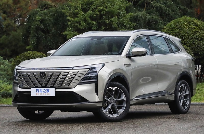 Geely Monjaro возглавил рейтинг продаж автомобилей в Китае