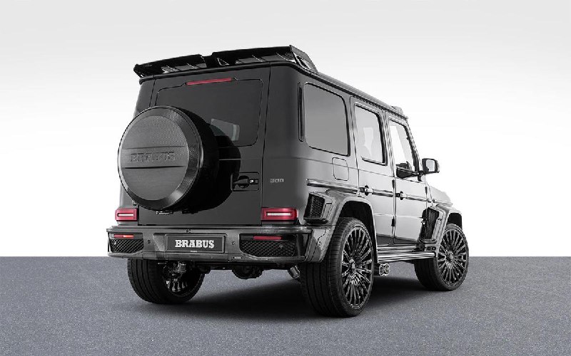 Новый Mercedes-Benz AMG G63 с обвесом Brabus: премиум-внедорожник в России